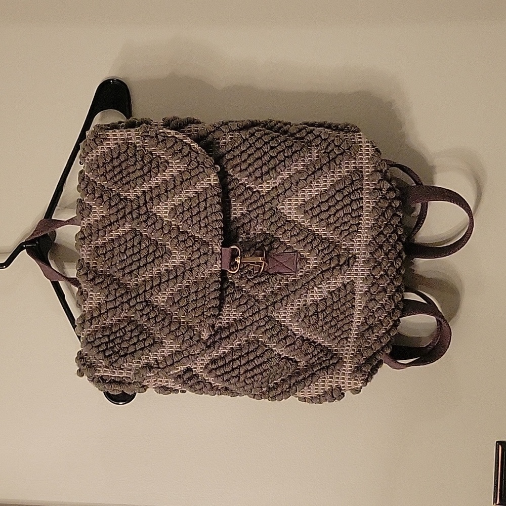 NWOT Grey Diamond Pattern Rucksack Backpack